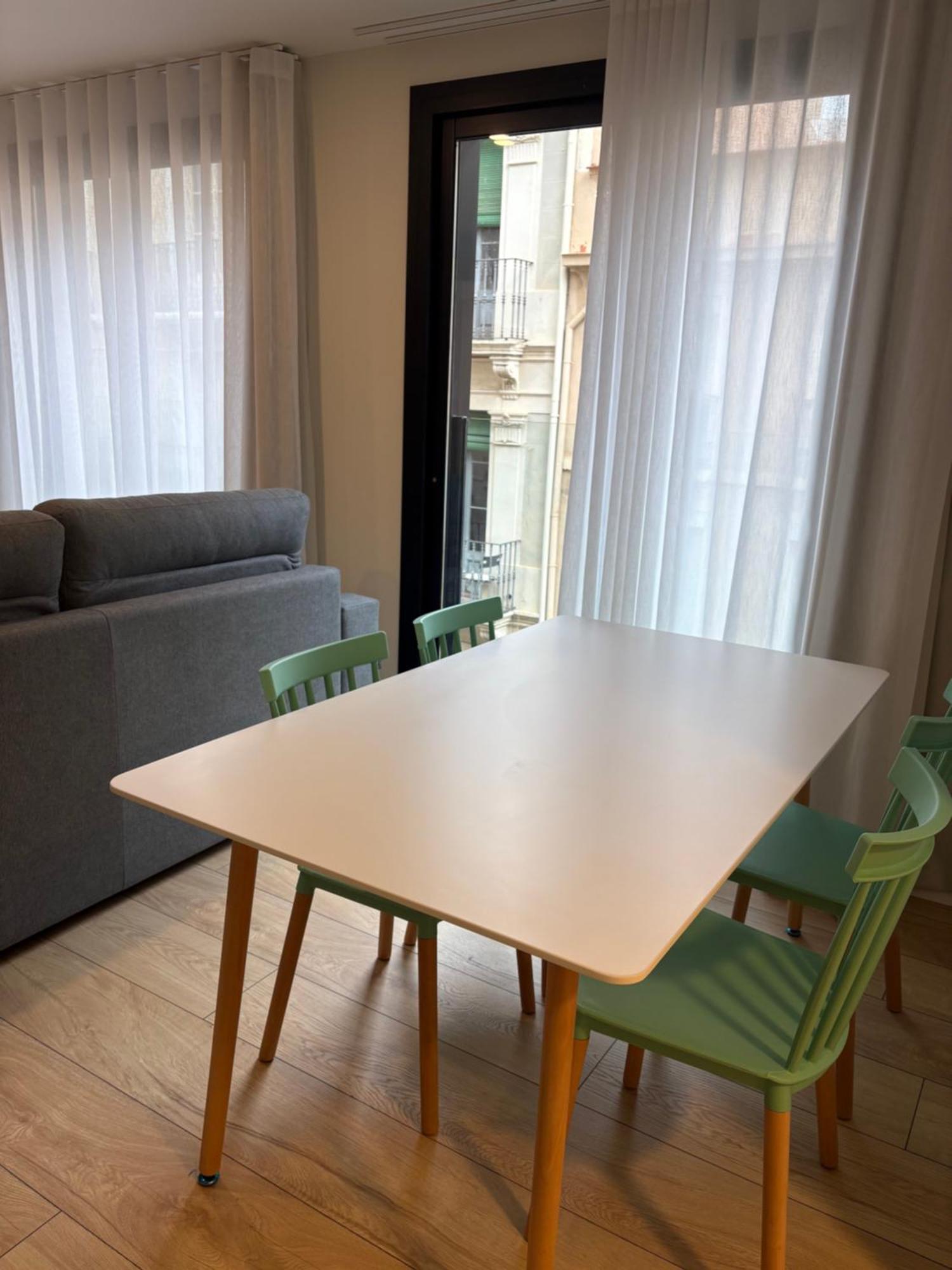 Apartamento de diseño en el centro de Reus 4-2 Exterior foto