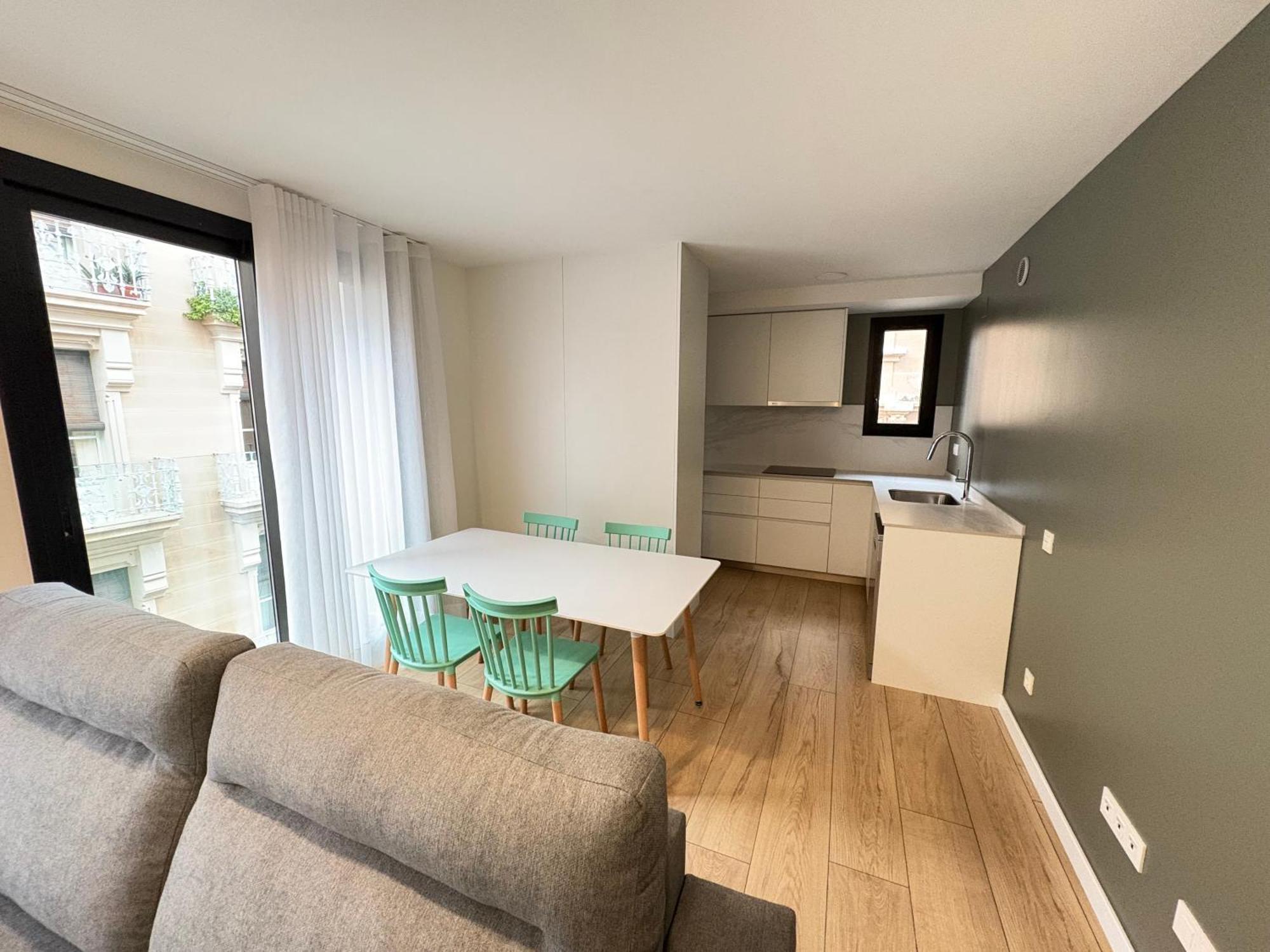 Apartamento de diseño en el centro de Reus 4-2 Exterior foto