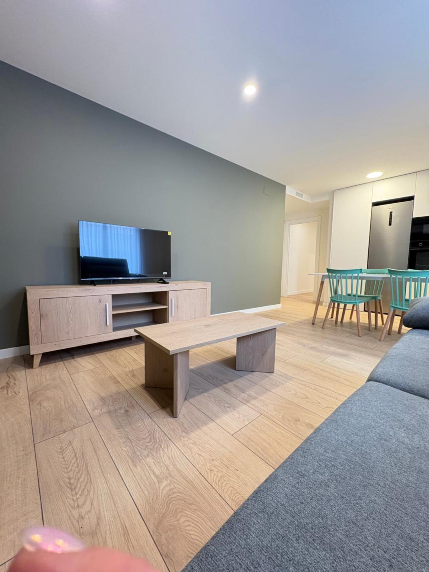 Apartamento de diseño en el centro de Reus 4-2 Exterior foto