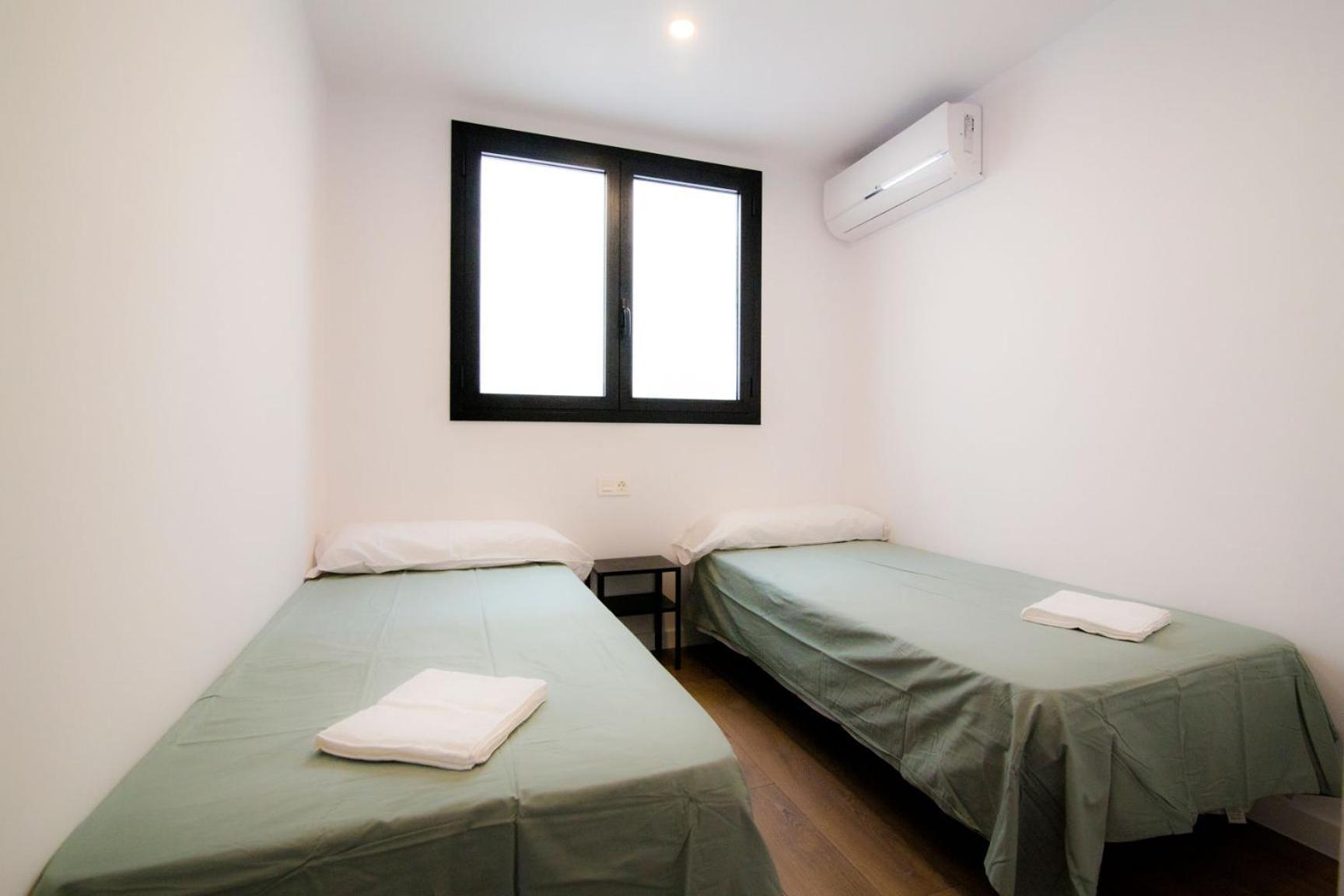 Apartamento de diseño en el centro de Reus 4-2 Exterior foto